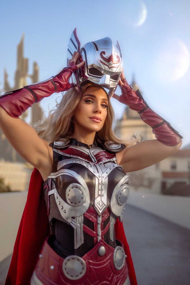 LADY THOR COSPLAY